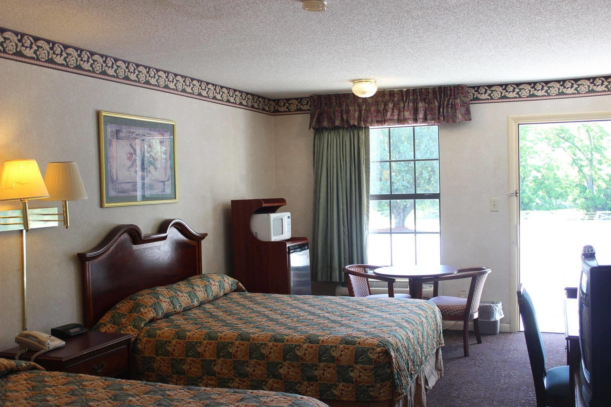Deer Acres Inn Monroe Buitenkant foto